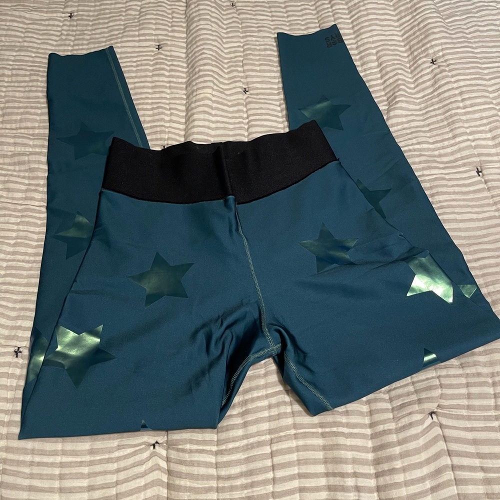 Ultracor x Barry’s Bootcamp star leggings, size medium